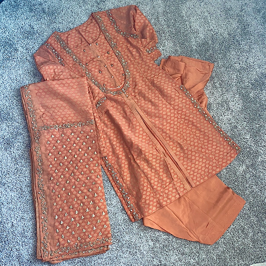 Beautiful Ethinc Indian/ Pakistani Dress